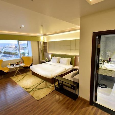 The District Hotel Najran Exterior foto